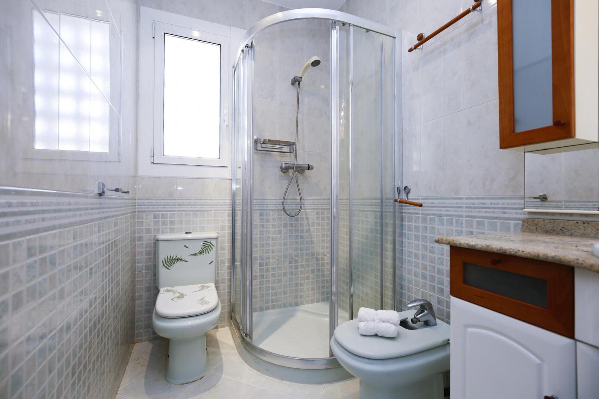 New Queens 2a Planetcostadorada Appartement *