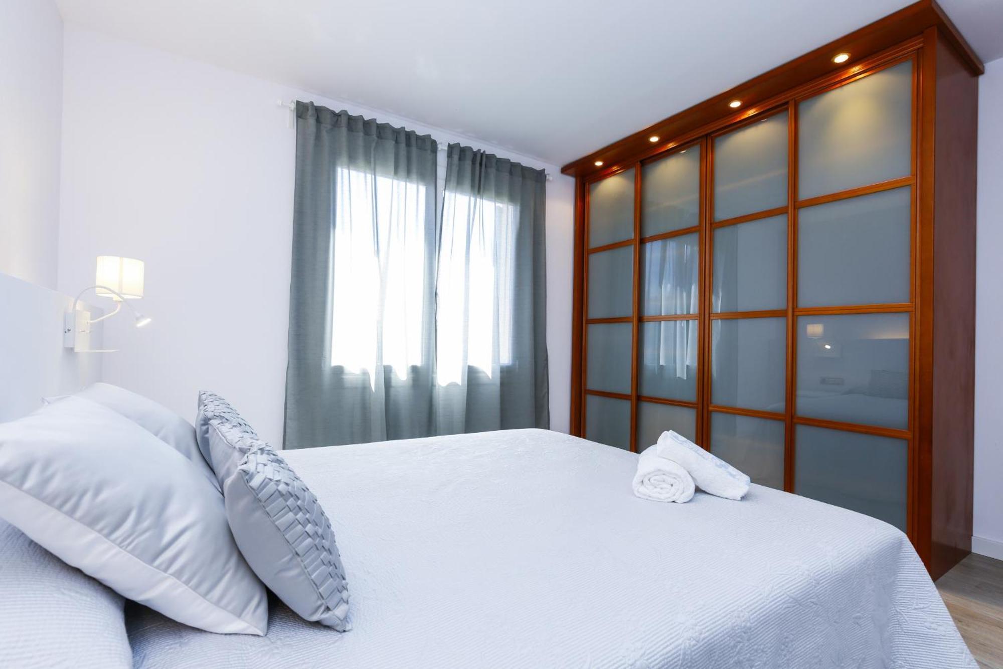 New Queens 2a Planetcostadorada Appartement *